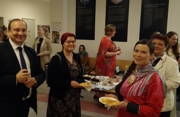 Anni Koivisto és Katja Sukuvaara látogatása